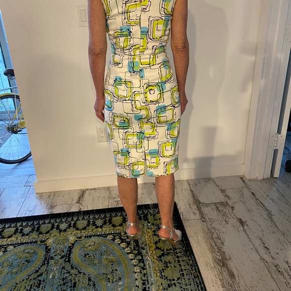 Dress - Picture 1 of 2